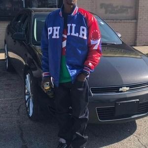 Meet your Posher, Romie